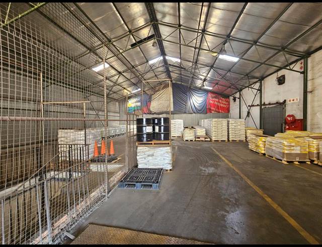 5,500M² WAREHOUSE FOR SALE IN ALBERTON NORTH